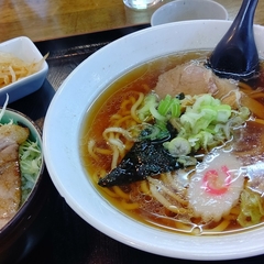 手打ちらーめん 紅花 本店の画像