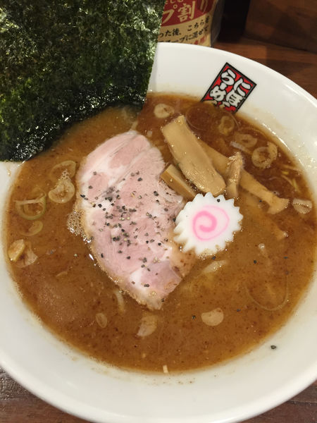 「煮干らーめん」@煮干しらーめん 玉五郎 神戸元町店の写真