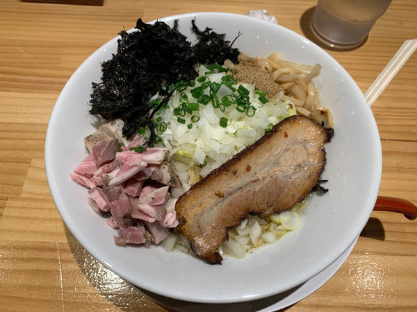 「煮干しまぜそば」@麺ゃこもんの写真