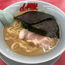 ラーメン醤油　670円