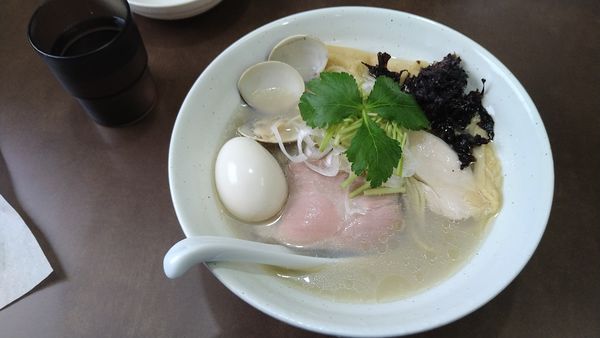 「味玉貝塩拉麺大盛¥1170-」@麺屋 心羽の写真