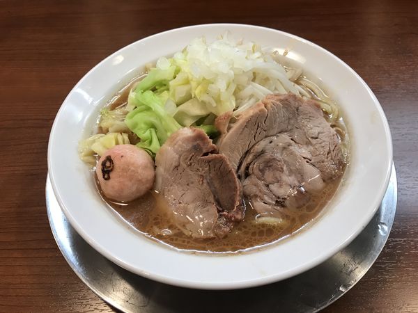 「ラーメン（小） 800円」@ウチデノコヅチの写真