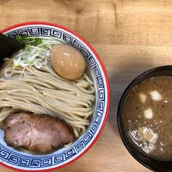 豚骨鶏魚介つけ麺　味玉