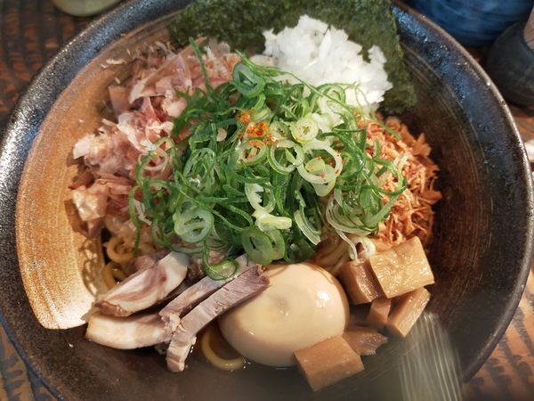 「あぶらそば」@らーめん 瞠 恵比寿店の写真