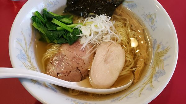 「淡麗鶏そば 醤油」@じゃっこいの写真