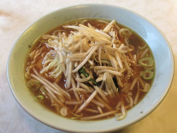 「ミソラーメン（550円）」@中華料理 新雅の写真