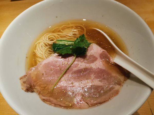 「塩そば」@鶏そば 山もとの写真