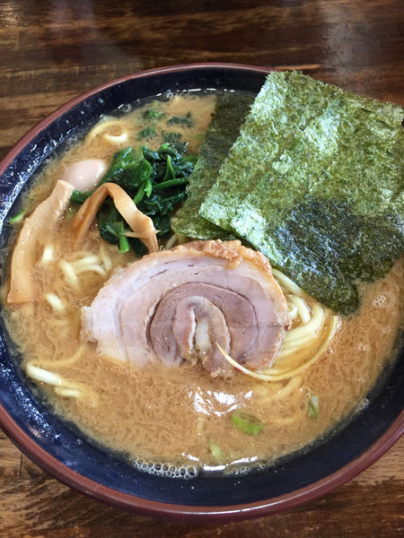「醤油ラーメン」@よしなり家 三郷店の写真