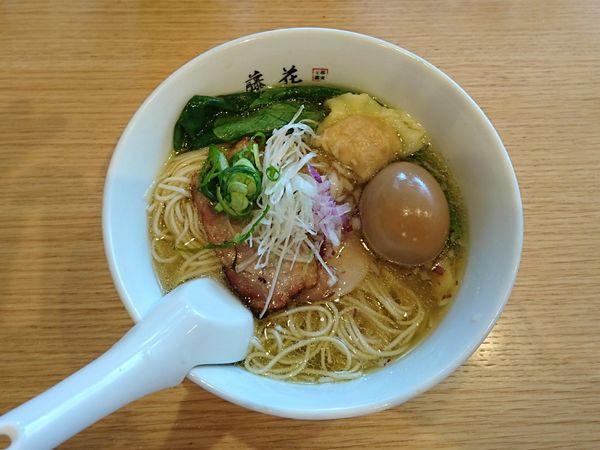「特製塩らぁー麺(大盛)」@支那蕎麦屋 藤花の写真