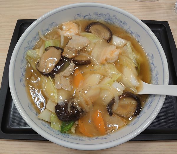 「うまにラーメン(680円)」@ぎょうざの満洲 小江戸館の写真