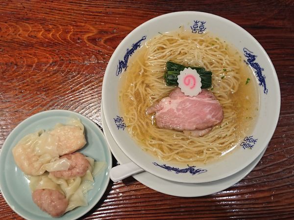 「山椒そば＋皿ワンタン（肉2個海老2個）」@中華蕎麦にし乃の写真