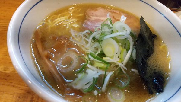 「らー麺」@麺屋はし本の写真