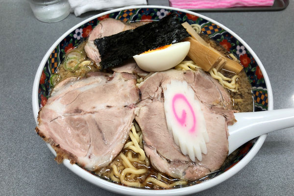 「正油拉麺(大)980円」@玉川大盛軒の写真