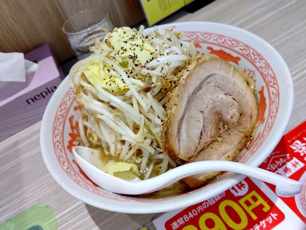 「ブタ二郎らーめん(中盛・250g)840円→500円」@高崎青春ブタ二郎の写真