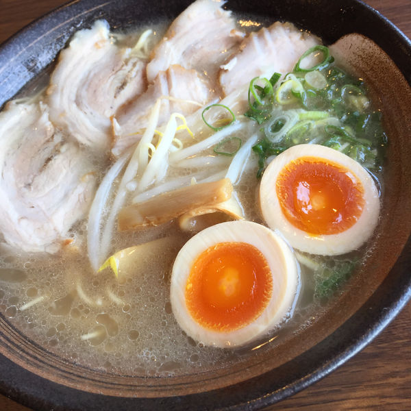 「特製ラーメン」@ラーメンばか馬の写真