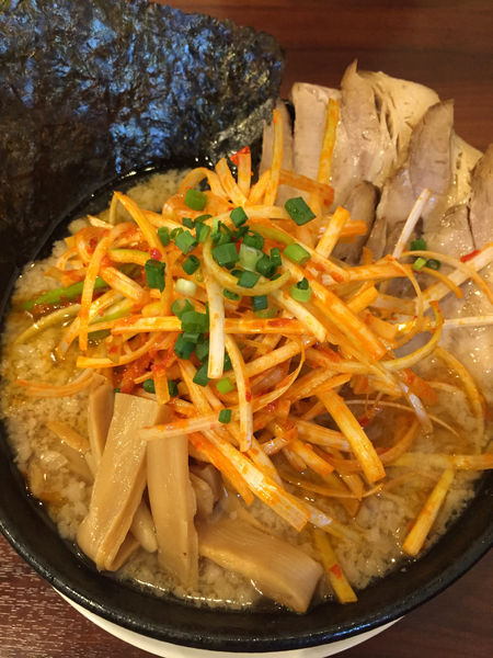 「辛ねぎちゃーしゅー」@自家製麺 いつき亭の写真