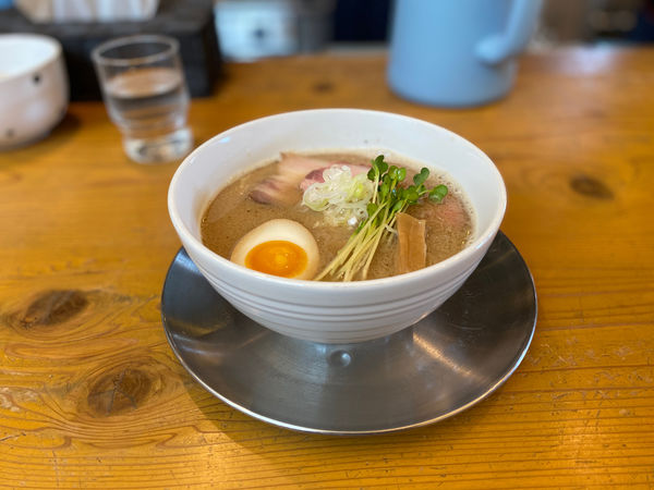 「焼きサバそば」@らぁ麺 めん奏心の写真