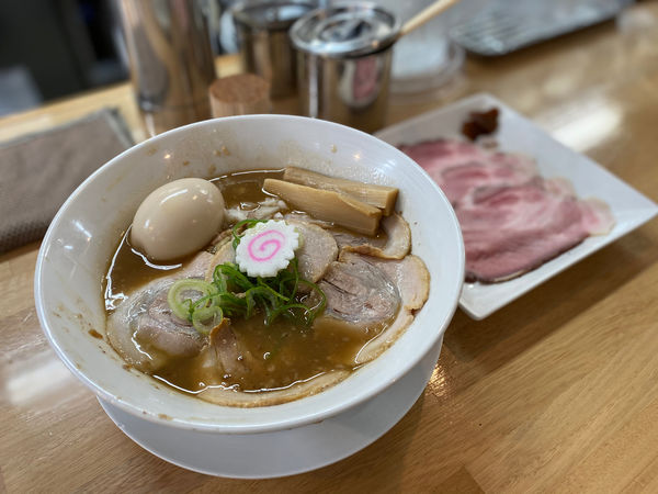 「とんこつスペシャル、桃ニク」@ぶたのほしの写真