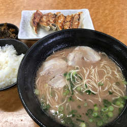 ギョウザセット870円