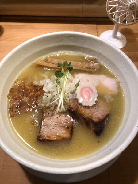 「鶏白湯らぁめん880円」@自家製手打ち麺 粋やの写真