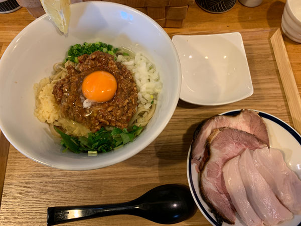 「新スパイシーまぜそば　チャーシュー」@中華蕎麦 はざまの写真