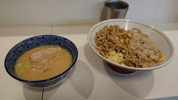 「パタン スープ付 ニンニク少し アブラ」@ハイパーファットンの写真