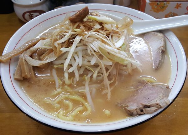 「味噌とんこつネギらぁ麺」@らぁー麺や くろべいの写真