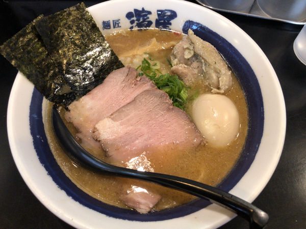 「濃厚煮干しそば 味玉」@麺匠 濱星 溝の口店の写真