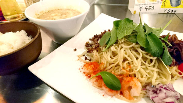 「【昼】ラクサつけソバ」@BASSA NOVA 原宿店の写真