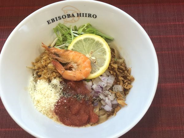 「彩り野菜のえびまぜそば」@おさんぽ ひいろの写真