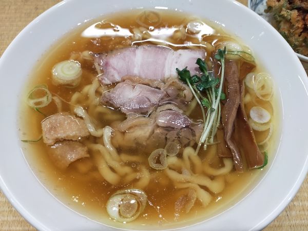 「親鶏中華そば」@手打 親鶏中華そば 綾川の写真