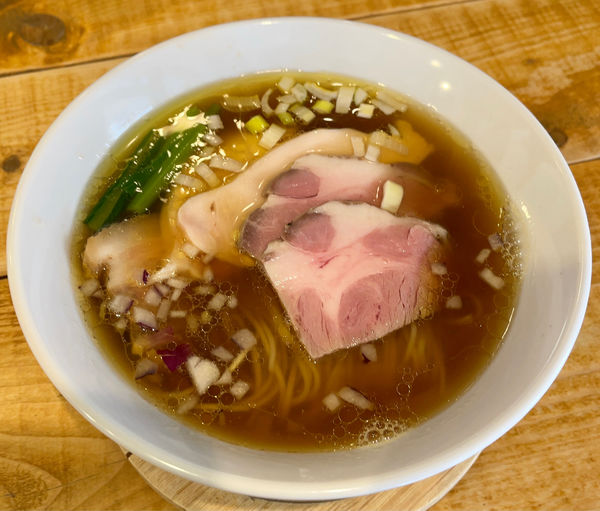 「塩ラーメン+チャーシュー」@いえろうの写真