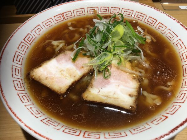 「蔵出し醤油ラーメン」@きたかた食堂の写真