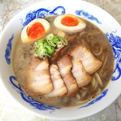 中華そば 八助の画像