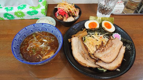「ネギつけそば（小） 900円+賄いチャーシュー丼 280円」@麺屋こうきの写真