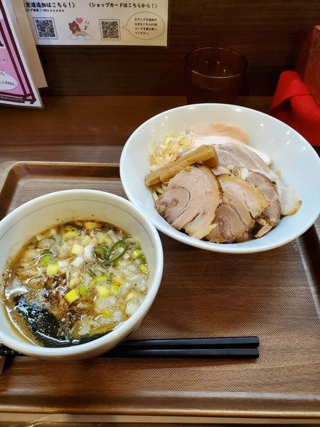 「三種のチャーシューつけめん」@つけめん さなだの写真