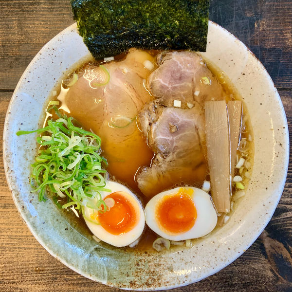 「特中華そば (800円)」@博多商店の写真