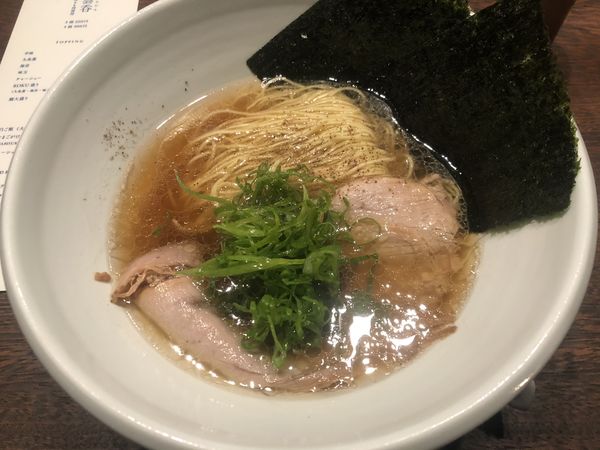「鴨清湯麺+追い雲吞（1000+200円）」@鴨出汁中華そば ROKUの写真