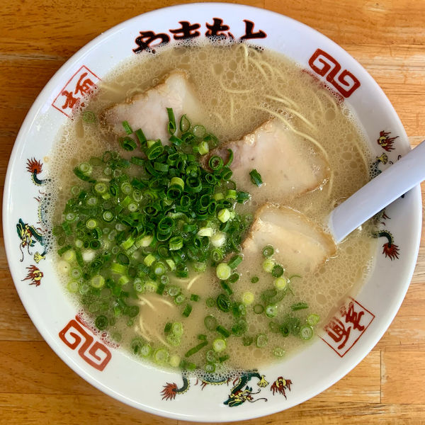 「ラーメン (670円)」@ラーメンやまもとの写真