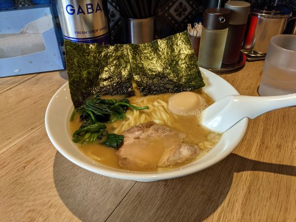 「とんこつらーめん しょうゆ」@ラーメン フランキーの写真