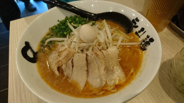 「エビらーめん」@永斗麺 池袋店の写真