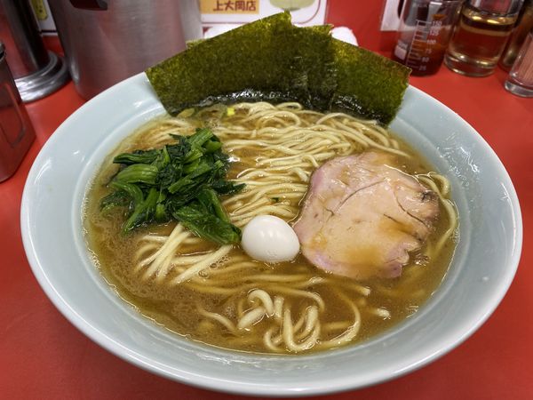 「醤油ラーメン大盛り」@壱六家 上大岡店の写真