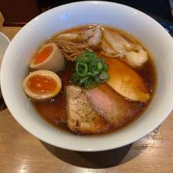 特製醤油ラーメン