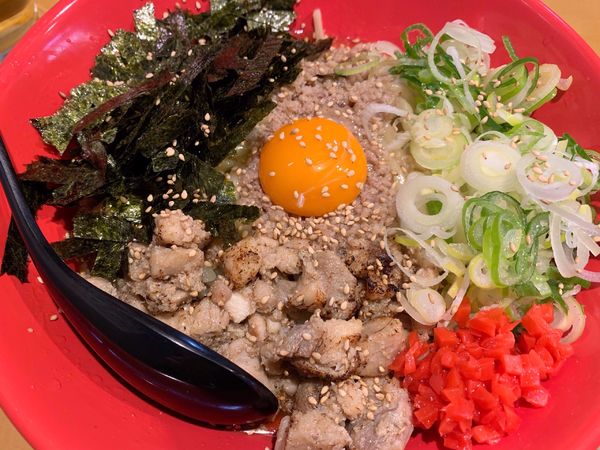 「鶏塩まぜそば（限定麺）」@つけめんや 泉の写真