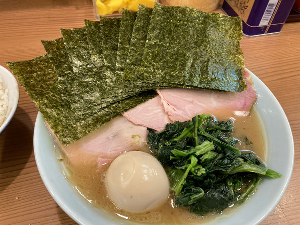 「外伝ラーメン」@家系らーめん 武将家 外伝の写真