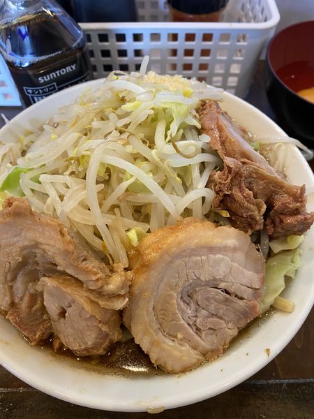 「小ラーメン＋魚粉＋生卵＋豚1枚」@麺屋 歩夢の写真