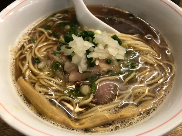 「煮干しそば」@麺尊 RAGEの写真