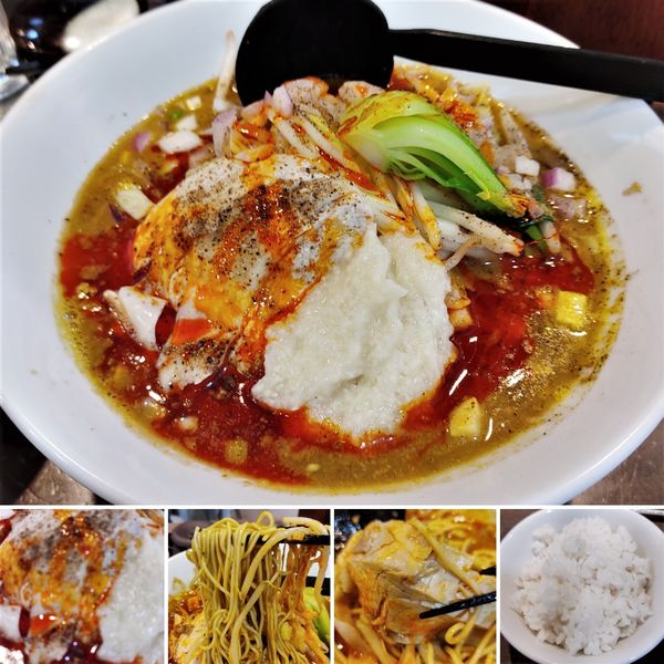 「咖喱担々麺　900円」@麻辣専科 覇王 神田北口店の写真