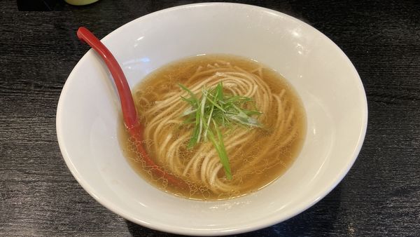 「朝限定 貝と煮干と地鶏のかけラーメン」@雨ニモマケズの写真