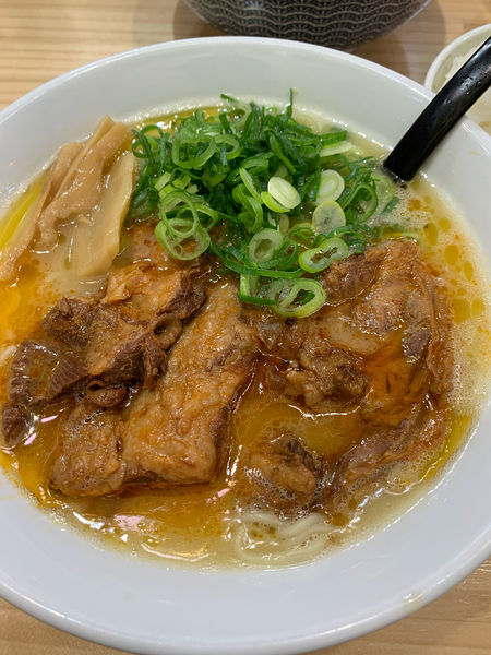 「トロなんこつメン　こってり」@ラーメン屋 がったぼうずの写真